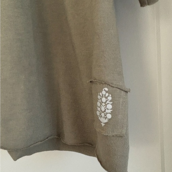 Free People Movement Fitness. Graphic Oversized T-Shirt in Olive and Yellow. - Picture 2 of 5